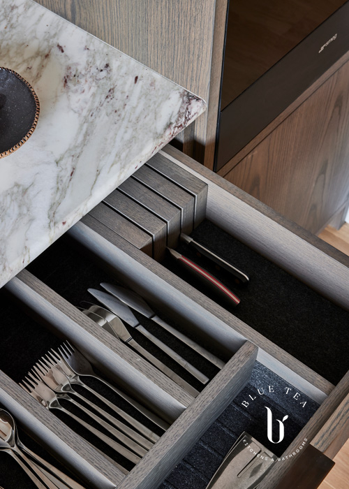Timber internal drawers at Woollahra kitchen